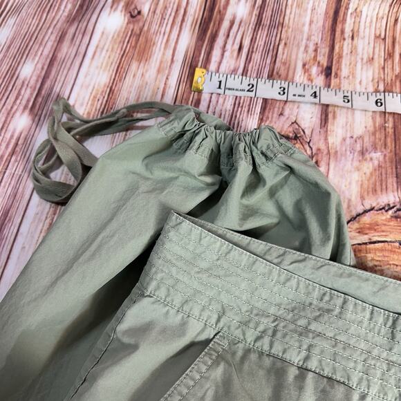 Old Navy Y2K Sz 14 Green Parachute Crop Jogger Pants Gorpcore Utilty Cargo 36x25 - Picture 6 of 9